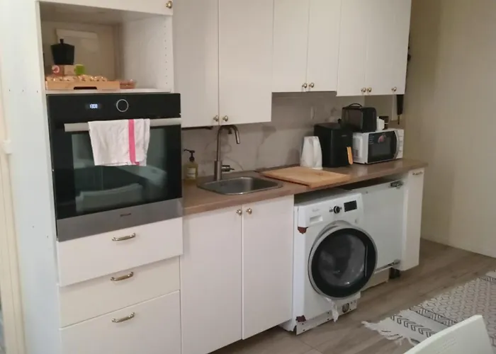 2 Pieces Proche Centre Villes